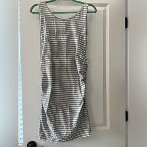 Ruched maternity dress size S